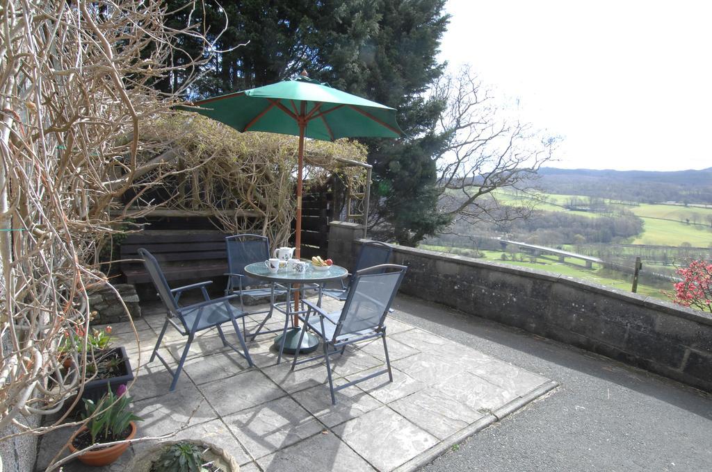 Dwy Olwyn Hotel Dolgellau Kültér fotó